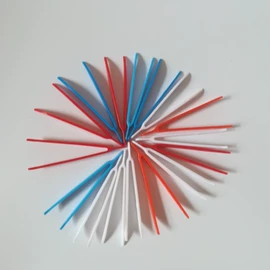 塑料瓶、壶;量筒、量杯;化妆品包装