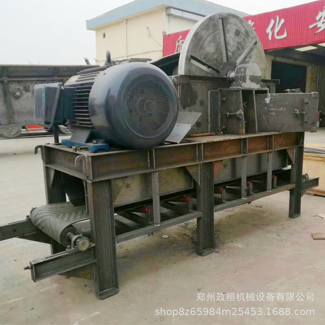 热销推荐移动式原木盘式削片机 移动式柴油动力木头削片机 切片机