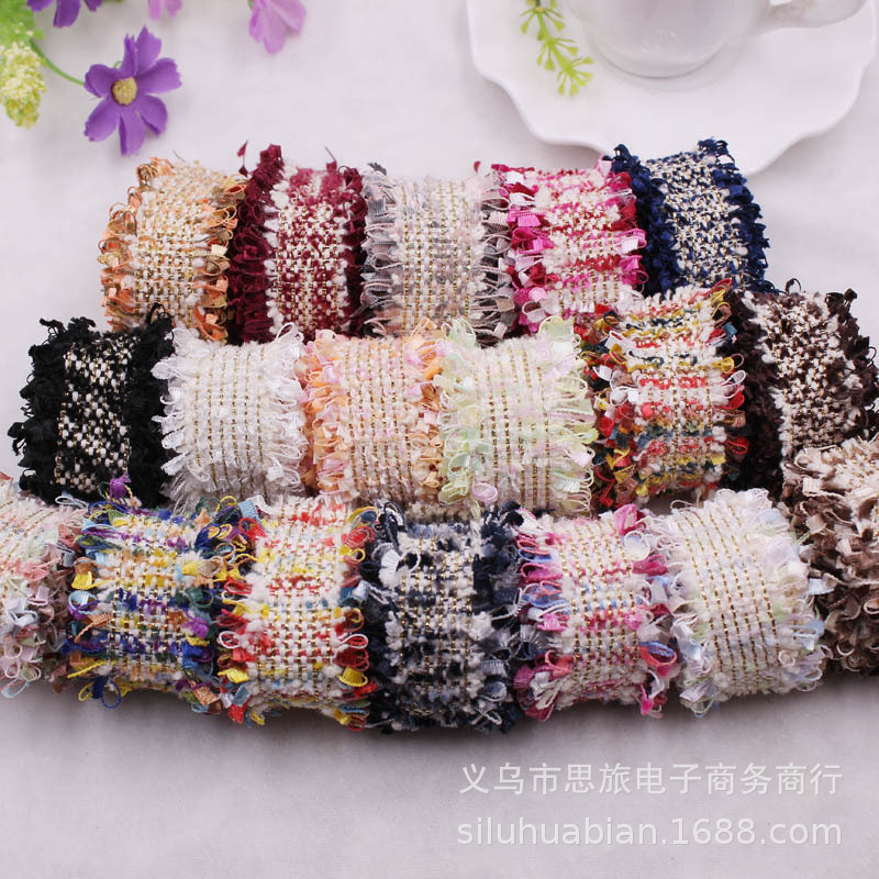 hair accessory with bow