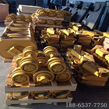 采购履带轮  山推SD32 SD42 DH17推土机支重轮 山推推土机承重轮