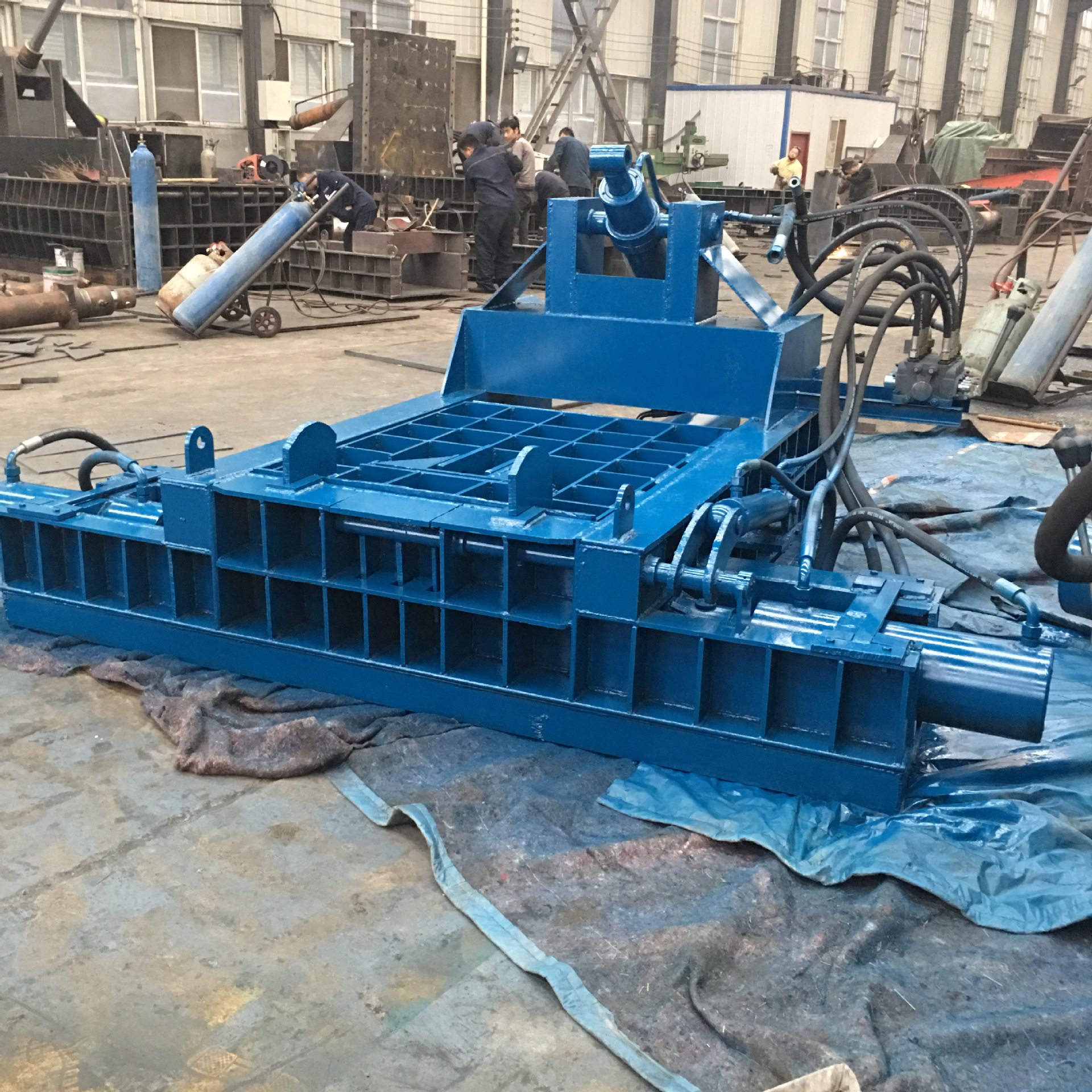 大型废金属压块机 易拉罐油漆桶压块机 铁屑液压废铁打包机新推型