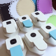 Children's intellectual toys DIY flower punch punch embossing machine lace embossing machine