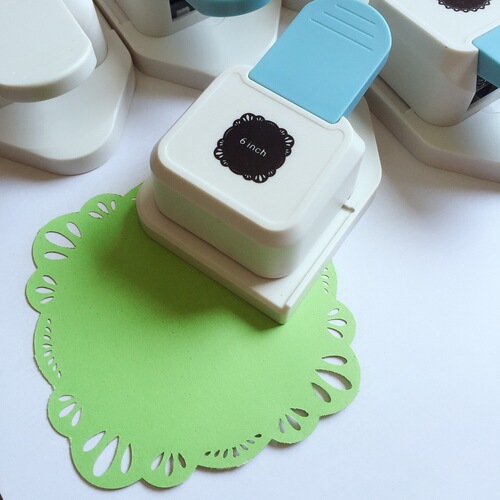 Children's intellectual toys DIY flower punch punch embossing machine lace embossing machine
