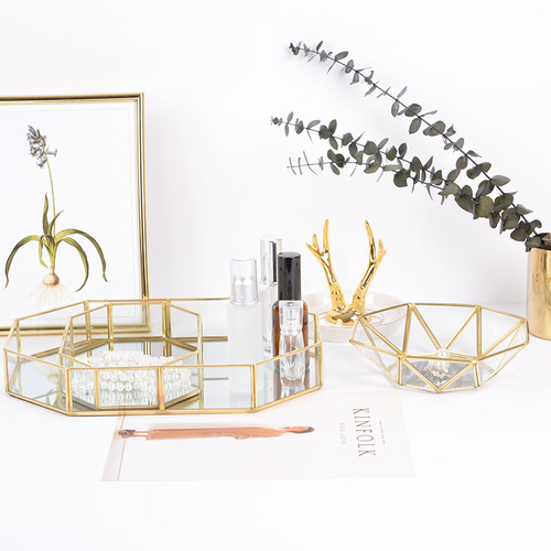 Nordic Instagram-style glass storage tray, golden vintage polygonal mirror-finish tray, brass desktop cosmetic organizer