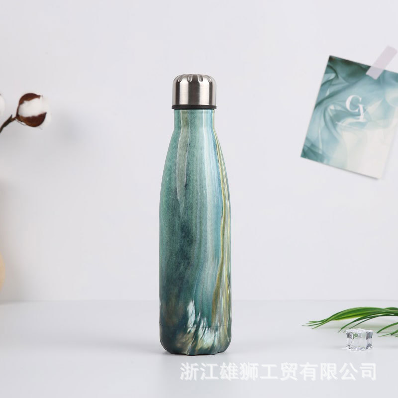 Nuevo regalo creativo termo de acero inoxidable taza botella de coque personalidad metal color hombres y mujeres deportes al aire libre botella de agua