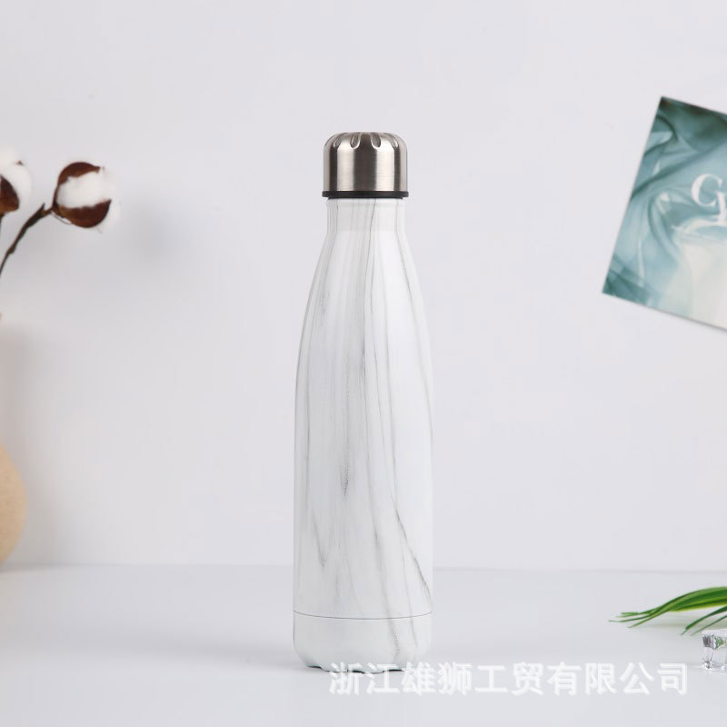 Nuevo regalo creativo termo de acero inoxidable taza botella de coque personalidad metal color hombres y mujeres deportes al aire libre botella de agua