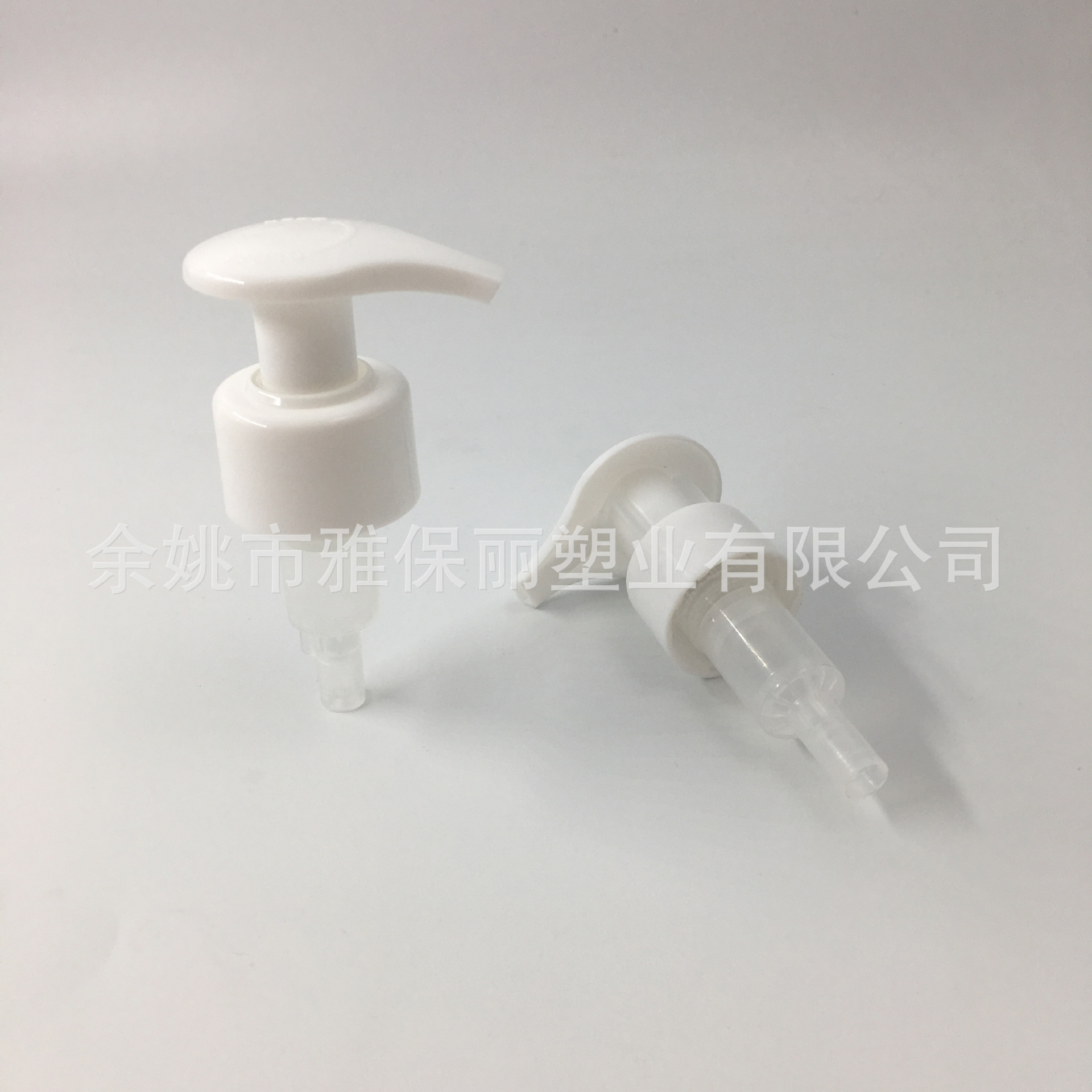 供应28牙洗发水沐浴露泵头 乳液泵 左右开关泵 外置弹簧压泵