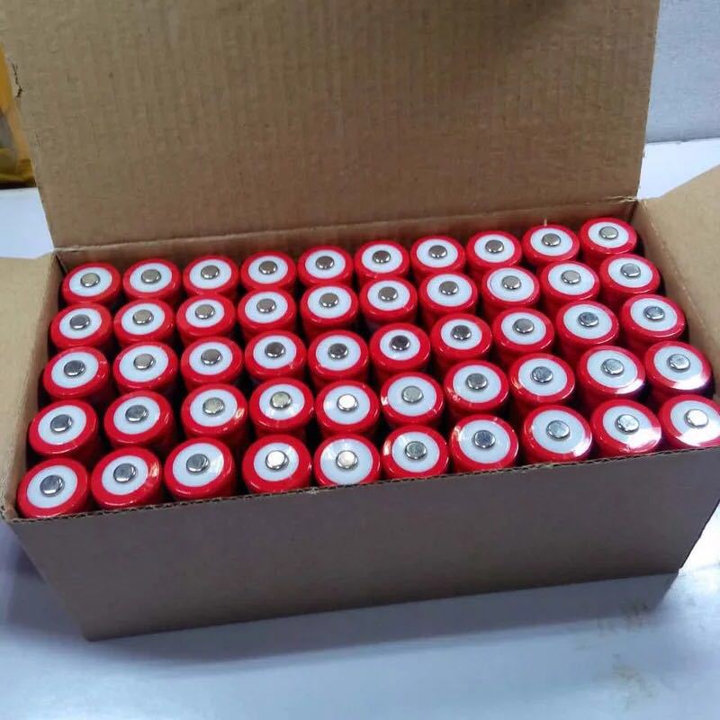 Fábrica al por mayor 18650 batería de litio recargable luz fuerte linterna gran capacidad 3. 7v4.2v señaló 6800Mah