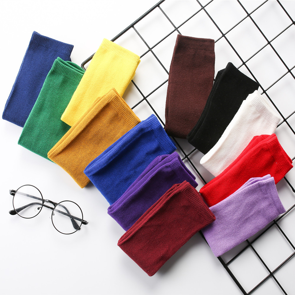 Calcetines de la pila de las mujeres calcetines del padre-hijo del estilo de muy buen gusto brillante del mediados de-becerro del color sólido calcetines del algodón de la moda del todo-fósforo del estilo japonés para los adultos y los niños