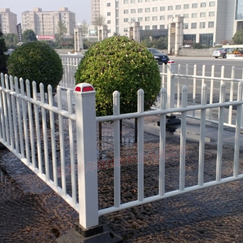 穿插型道路护栏防跨交通围栏梅花管穿插草坪护栏城市安全隔离栅栏