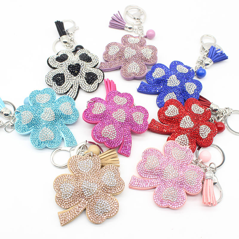 Cross-border explosions four-leaf clover keychain rhinestone key pendant creative keychain wholesale bag accessories Cross-border explosions four-leaf clover keychain rhinestone key pendant creative keychain wholesale bag accessories