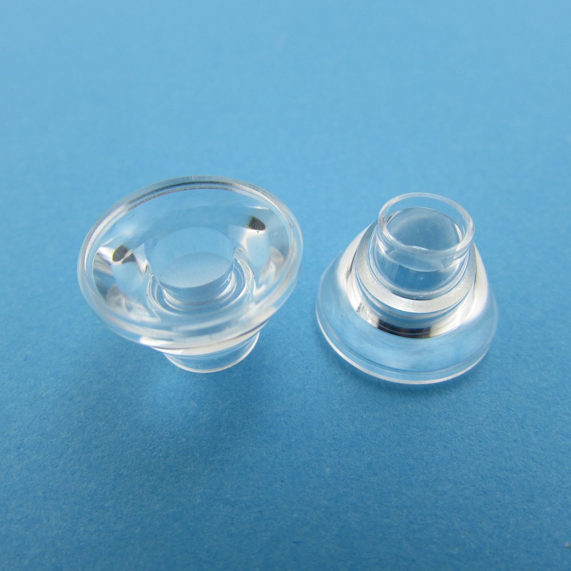 供应15.5MM10度大功率LED透镜 带锥形支架