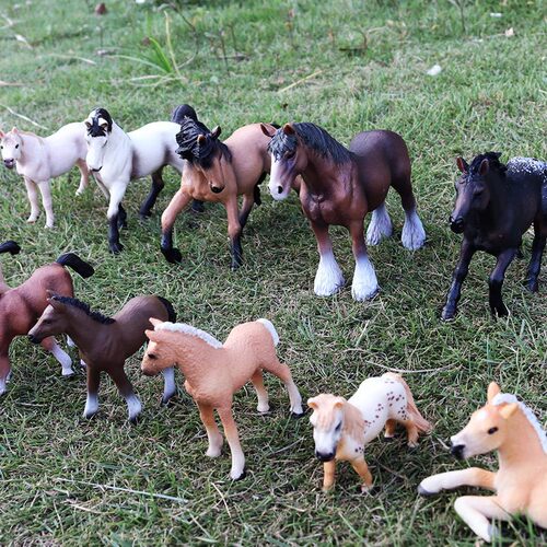 Solid simulation animal horse model, foal, dark horse, thousand-mile horse, children's cognitive toy, wild animal model