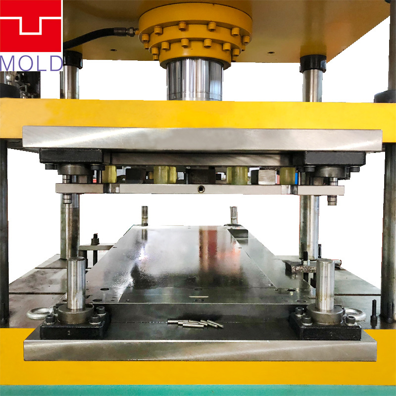 600*1200天花板模具 吊顶自动生产线机械 五金冲压线