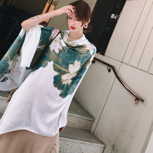 Elegant ladylike sun protection silk scarf, new simulated silk lotus flower print shawl, elegant and atmospheric in spring and summer