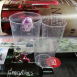 Пластиковая измерительная кружка, прозрачный мерный цилиндр со шкалой, 30 мл, 50 мл, 100 мл, с печатью вашего логотипа