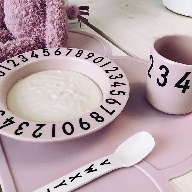 INS Nordic Children's Alphabet Deep Date Date Triangle Triangle Plate