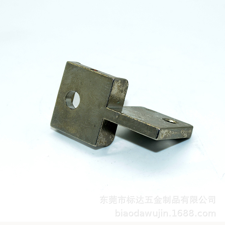 精铸件精密铸造碳钢件精铸铁熔模浇铸精密铸造非标不锈钢铰链加工