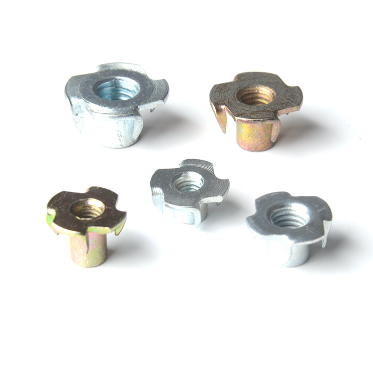 批发多规格M10M8M6铁质五彩电锌纤维冲压四爪螺母紧固冷镦四爪钉