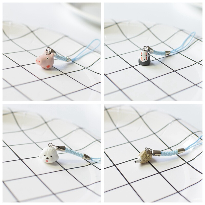 Factory wholesale puppy cartoon key chain ceramic key pendant creative car accessories dog key ring small gifts