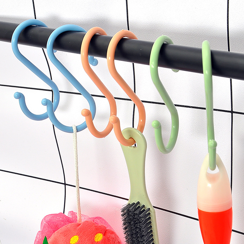Plastic bathroom size S hook kitchen hook creative nail-free hook wardrobe clothes S hook 8 Pack