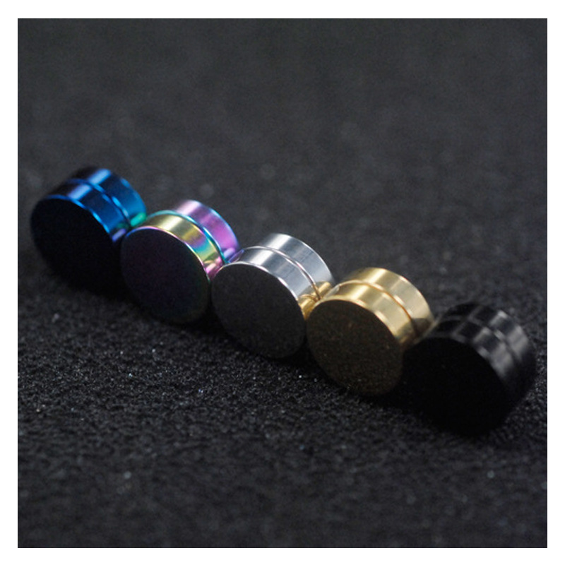 Orecchini a clip magnetici senza foro, alla moda, da uomo, versione coreana, singoli, semplici, rotondi_voghion.com