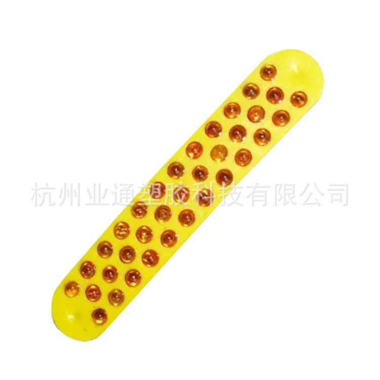 塑料道钉玻璃珠反光片35珠反光片替代43珠塑料珠反光片