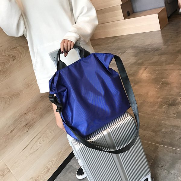 Capacious sports bag