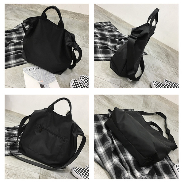 Capacious sports bag