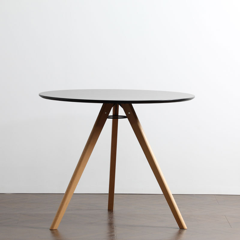 Nordic Small Apartment Restaurant Fashion Modern Simple Creative Coffee Solid Wood Leg Round Dining Table Home Meeting Table