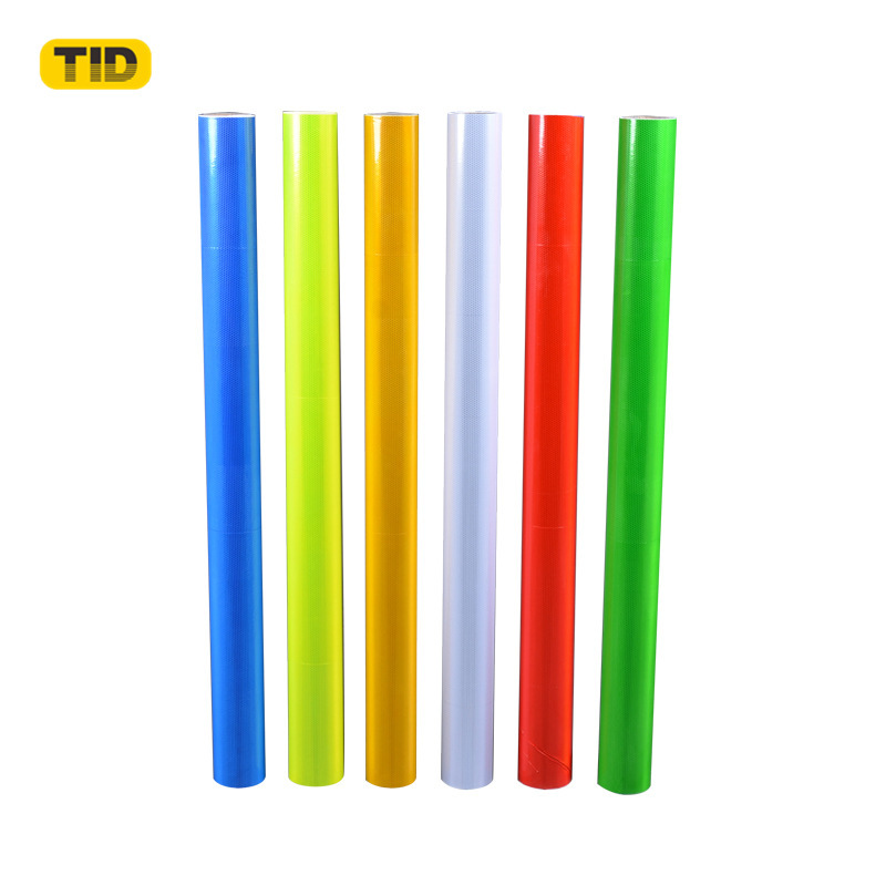 uv棱镜高亮反光膜 新力元背胶晶彩格反光喷绘膜 临时施工标牌贴纸