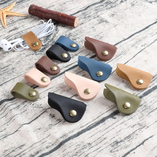 Genuine leather handmade leather goods Genuine leather cord winder Retro USB storage and organization data cable snap hub earphones