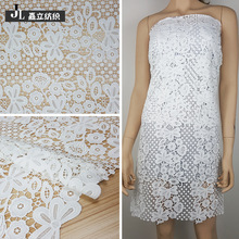 新款镂空水溶牛奶丝网布绣花面料高档满幅刺绣蕾丝花边宽服装辅料