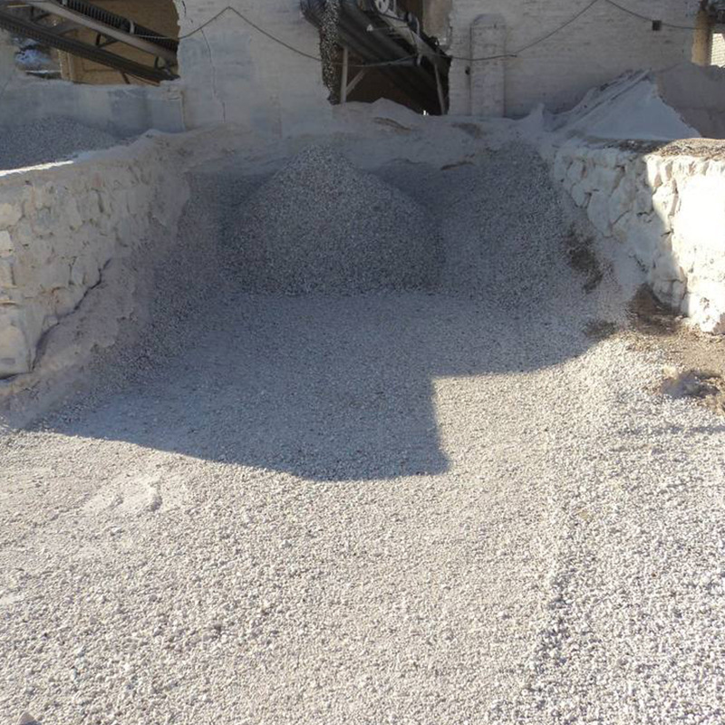 石灰粉 纯度高含量石灰粉 批发多功能石灰粉