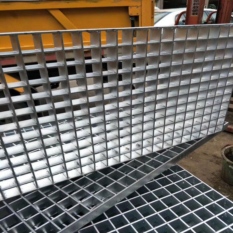 厂家现货供应镀锌钢格板 插接格栅板 复合防滑楼梯踏板 网格板厂