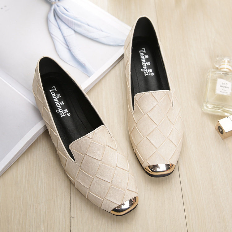 Giày lười nữ mũi vuông đế bệt thấp 1-3 cm, giày dệt trơn kiểu slip-on cỡ lớn — Màu đen