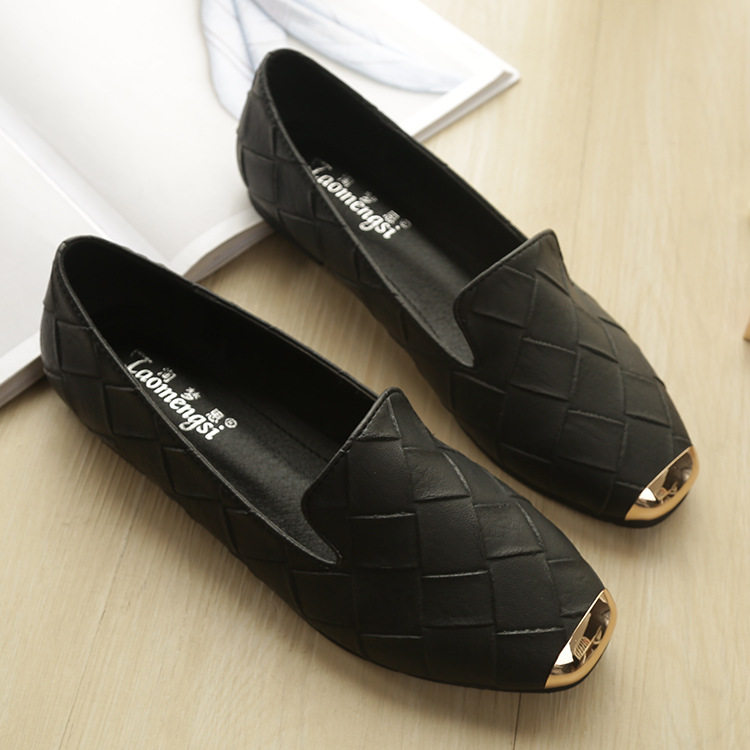 Giày lười nữ mũi vuông đế bệt thấp 1-3 cm, giày dệt trơn kiểu slip-on cỡ lớn — Màu đen