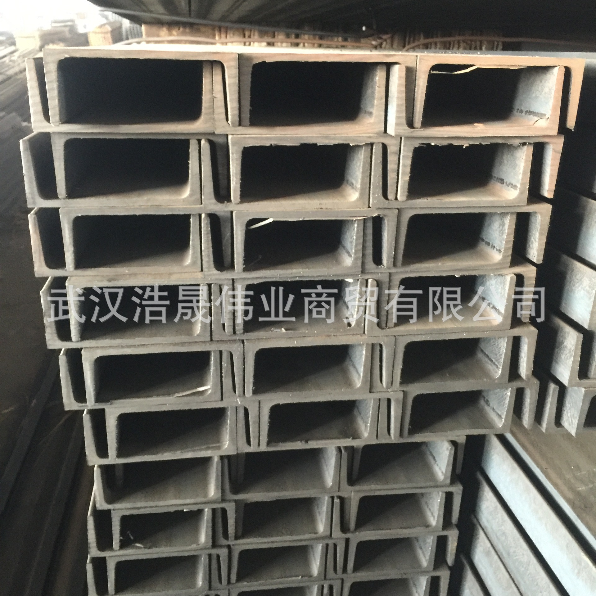 黑槽钢武汉现货供应特殊材质规格消防建筑农用叉车用槽钢武汉直供