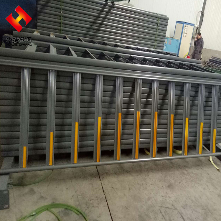 厂家直供城市市政护栏 道路交通护栏 道路中央隔离护栏户外