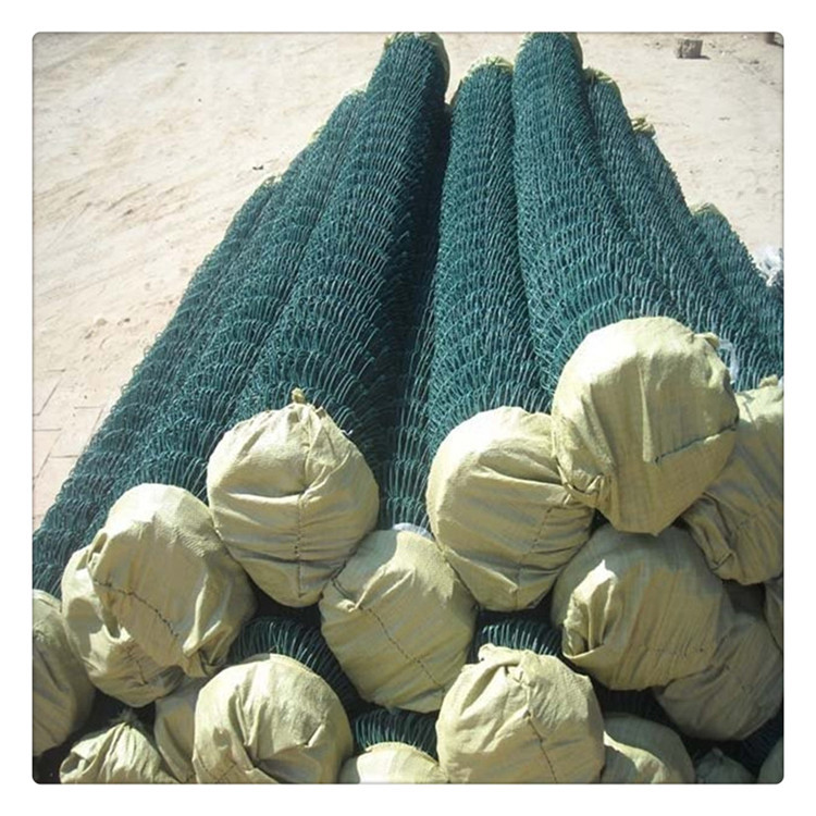 厂家生产球场防护网围栏网隔离网防抛网勾花网养殖卷地价格优惠