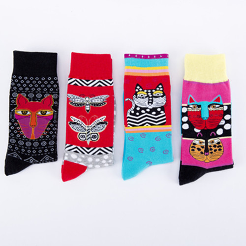 Cross-border autumn and winter new socks cat butterfly pattern socks casual fashion mid-calf trendy socks manufacturer wholesale