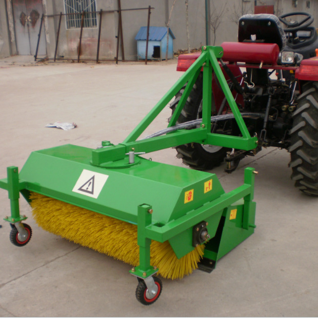 配套山东潍坊福田50马力四驱拖拉机液压扫地机 SW-120