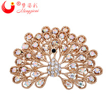 跨境货源韩版孔雀开屏水晶胸针镶钻孔雀胸花别针领针衣饰厂家直销