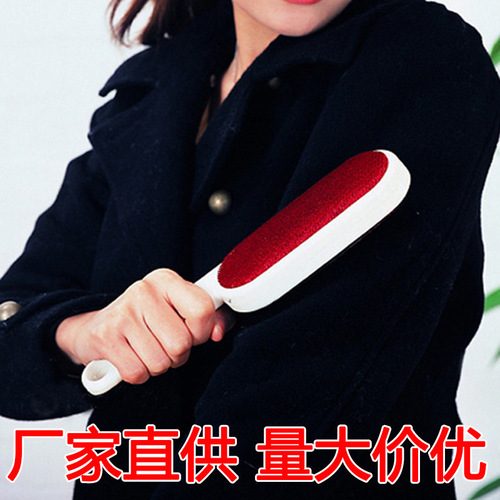 Manufacturer clothes lint-sticking electrostatic brush dry cleaning brush white double-sided rotatable coat dust removal brush lint removal brush T
