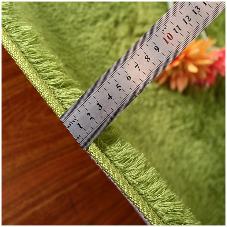 Fábrica en stock al por mayor alfombra super suave alfombra sedosa alfombra de la puerta del dormitorio sala de estar alfombra se puede fijar