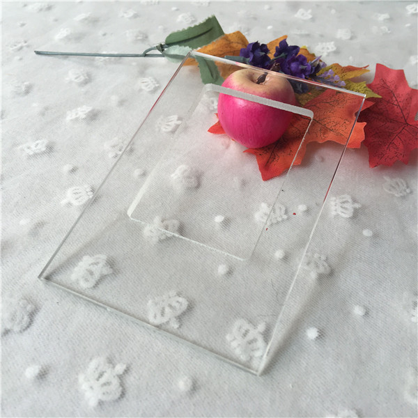 厂家专业生产加工超白钢化玻璃 玻璃钻孔 玻璃加工切割