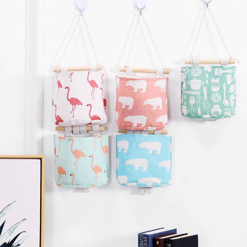 Bolsa colgante decorativa para pared o puerta – Estilo juvenil con diseño de dibujos animados