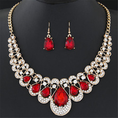 Euro-American Fashion: Metallic Sparkling Diamond Gemstone Elegance Collar Necklace + Teardrop Earrings Set – Teardrop Jewelry Collection N3535