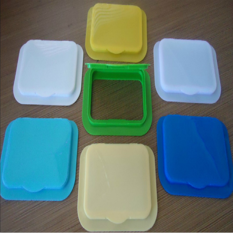 厂家直销12*8湿纸巾塑料盖 pp翻盖 湿巾扣盖