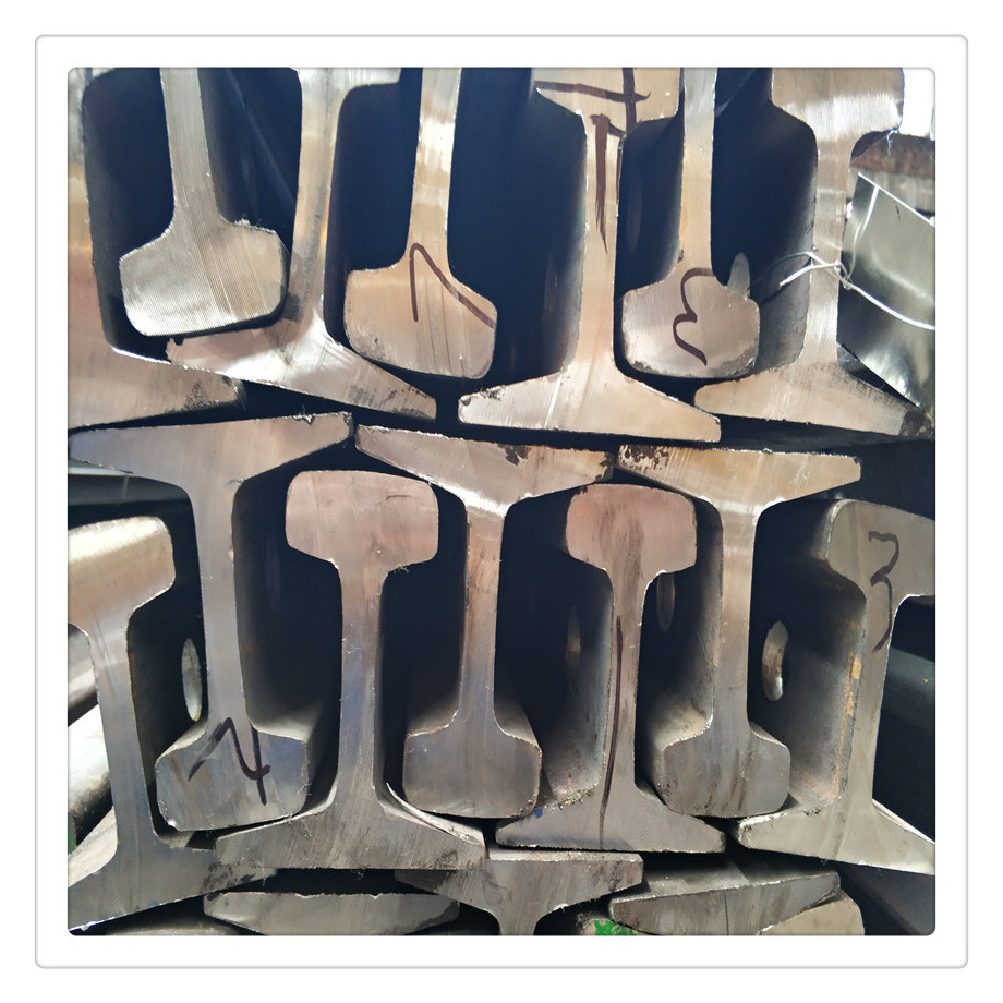 行车轻钢轨30kg国标起重机轨道路轨配件铁路轨道铁轨河北现货批发